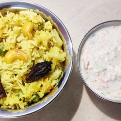 A picture of Vegetable Pulao.