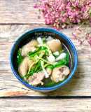 Canh Giò Heo Rừng Nấu Hành Lá