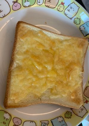 A picture of Cheese toast.