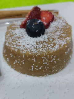Una foto de FLAN DE MANZANA🍎🍎