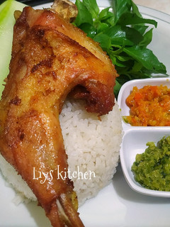 Foto resep Ayam goreng kuning