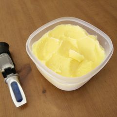 A picture of Sorbet (Mango flavor).