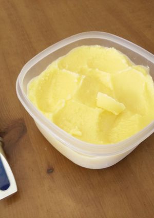 A picture of Sorbet (Mango flavor).