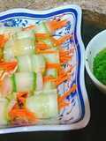 Dưa chuột cuộn thịt ba chỉ