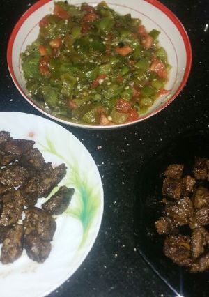 صورة لوصفة كبدة دجاج 🐔🐔 ولحم بقري 🐄🐄 مقليين 😋😋😋😋