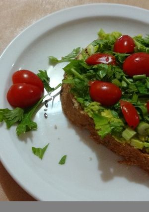 Una foto de Brusquetas con palta#retoSemanaSanta