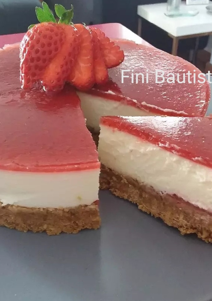 Una foto de Tarta de queso con fresas
