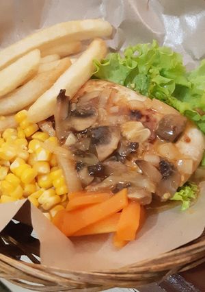 Foto resep Chicken Mushroom Steak