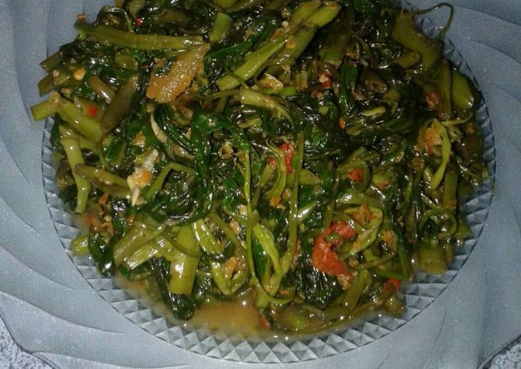  Resep  Tumis  Kangkung  oleh monikaayuamelia Cookpad