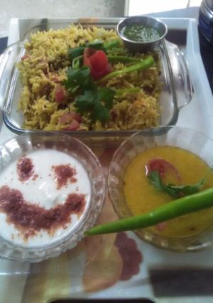 A picture of Vegetables dum biryani.