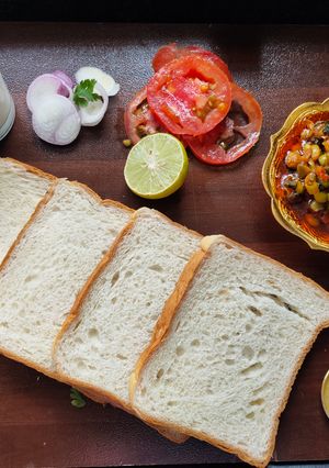 A picture of Tuvar Totha (Gujarati Spicy Split Pigeon Pea Mash).