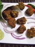 Kumro Pata Bora (Pumpkin Leaves Pakoras - Bengali Style)