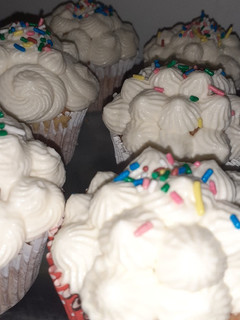Una foto de Cupcakes de vainilla.