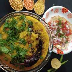 A picture of रेस्टॉरंट स्टाईल तडकेवाली दाल खिचडी (tadkewala dal khichdi recipe in marathi).