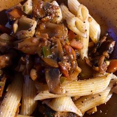 Mushroom Bolognese (vegan) A picture of Mushroom Bolognese (vegan).