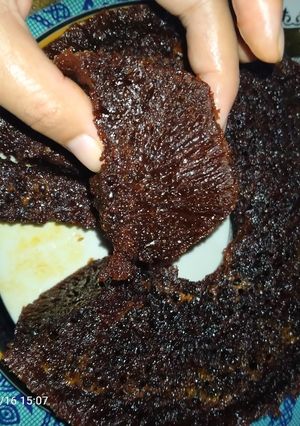 Foto resep Bolu Karamel 3 Telur (Sarang Semut)