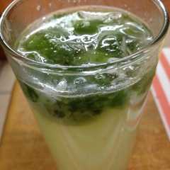 A picture of Mojito coco 😜.