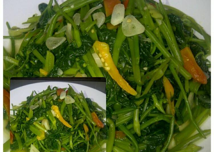 Tumis kangkung &amp; trik agar warna tetap hijau segar