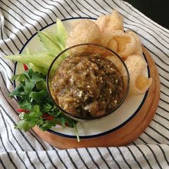 A picture of Chiang Mai Food /Northern Thai Food "Nam Prik Noom" or Thai Green Chili Dipping.
