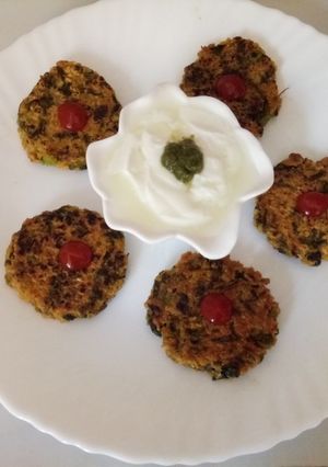 A picture of Oats spinach and peas croquettes.