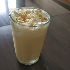 A picture of Butter scotch milk shake.