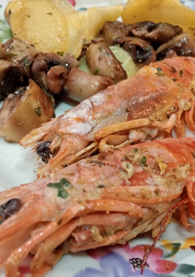 Una foto de Gambones del Mar🦐🦐🐚 y la Tierra🍄