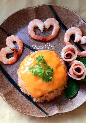 Hình của món Cơm chiên phủ phomai.