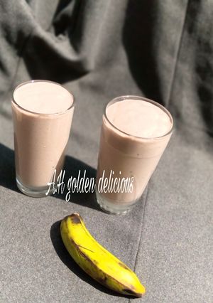 A picture of Banana Vanilla milkshake.
