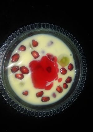 A picture of Fruit custard.