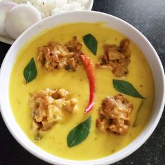 A picture of Punjabi kadi.