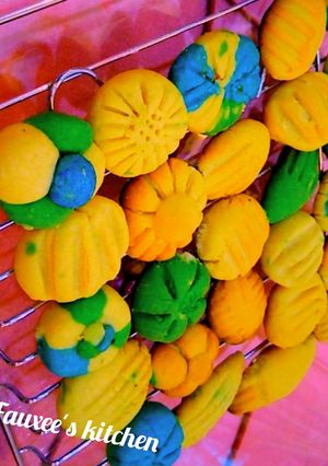A picture of Cookies.