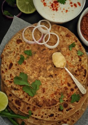 A picture of Gobi Paratha / Cauliflower Paratha.