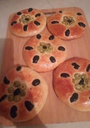 صورة لوصفة خبز الجبن والزيتون