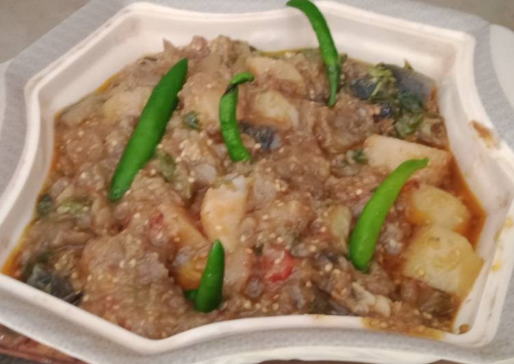 Step-by-Step Guide to Prepare Homemade Aloo Bagan recipe