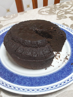 Una foto de Bizcocho de algarroba sin gluten y vegano