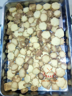 A picture of Vanilla cookies.