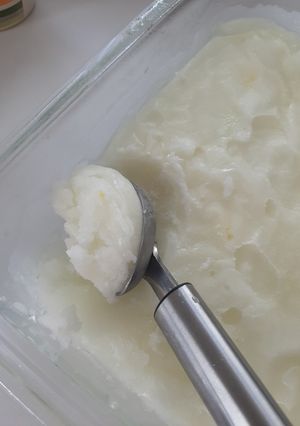 Une photo de Sorbet acidulé au citron
