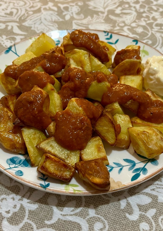 Una foto de Patatas bravas