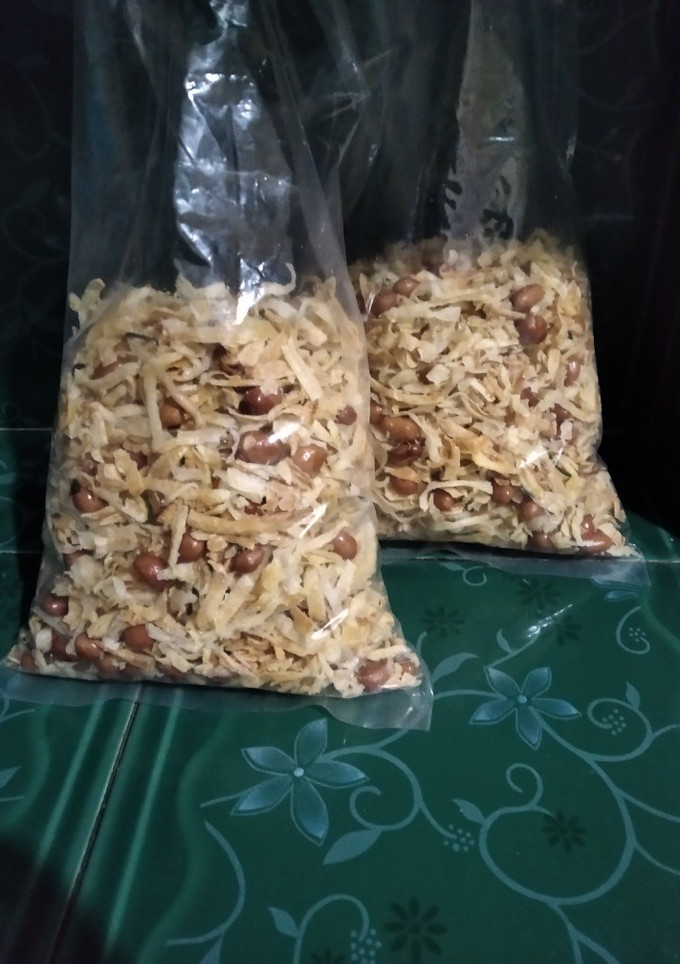 Foto resep Serundeng ubi kayu / Singkong