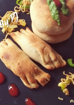 A picture of Baked stuffed pav.