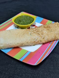 રવા ઢોસા (Rava Dosa Recipe In Gujarati) રેસીપી મુખ્ય ફોટો