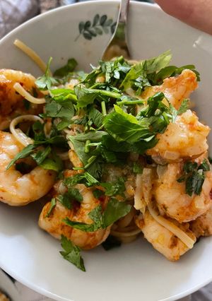 Una foto de Pasta con Camarones Cajún