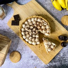 A picture of Banoffee Pie & Jars.