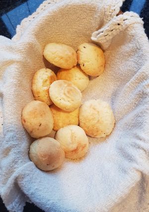 Una foto de Chipitas paraguaya horneada