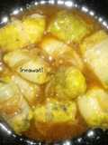 Sawi gulung tahu jamur saus hot lava