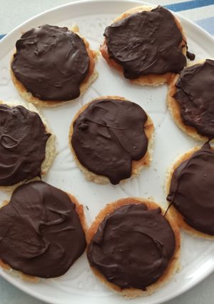 Une photo de Biscuits pêche chocolat