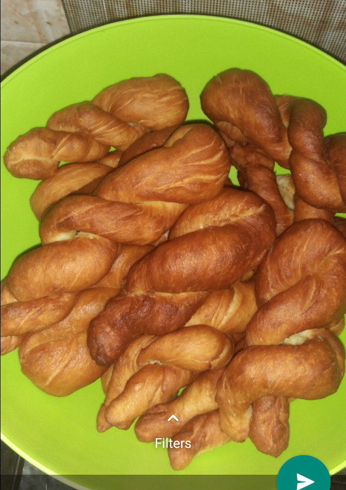 A picture of Soft Twisted Bread.