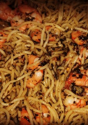 A picture of Garlic Shrimp Scampi Pasta.