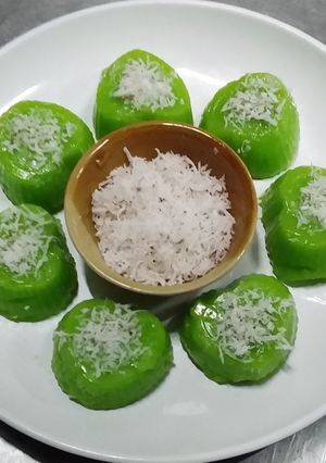 รูปของ ขนมเปียกปูนใบเตย