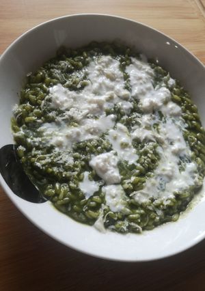 Foto di #613 Risotto con crema di spinaci e zucchine e stracciata di bufala 🥬🥒🍚